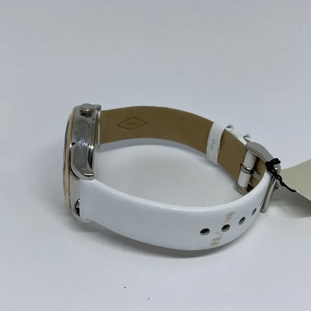 Fossil Laney BQ3484 Women's White Leather Analog Dial Quartz Wrist Watch JK529